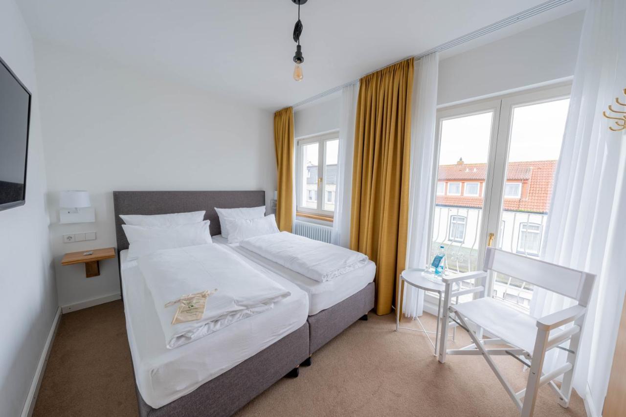 Logierhaus Am Rathaus Hotel Norderney Exterior photo